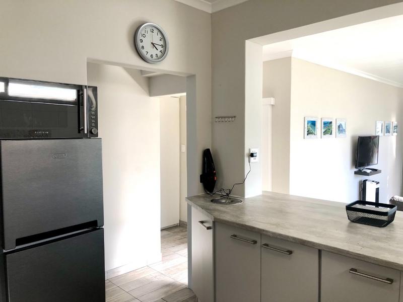 To Let 1 Bedroom Property for Rent in Marina Da Gama Western Cape